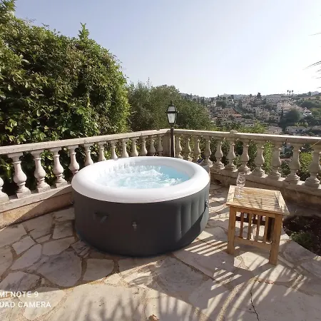 C'est Cool Ici! Entier 3 Bed & Breakfast